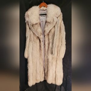 Vintage Real Silver Fox Fur coat. Saga Fox